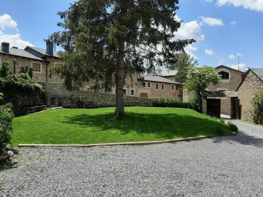 Cal Barne, Acogedor Alojamiento Con Jardin En Das Apartment Exterior photo